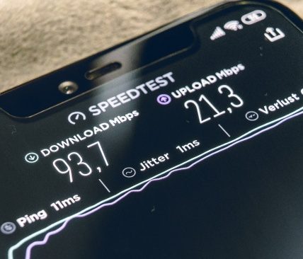 Cara Memeriksa Kecepatan Jaringan Dunia Maya pada HP, Lemot Banget?